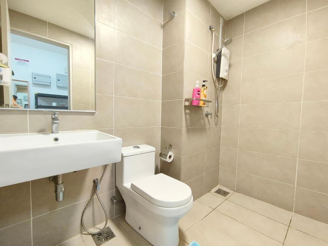 Dsara Cozy Homestay, 1-5pax - Ds1 * Sungai Buloh